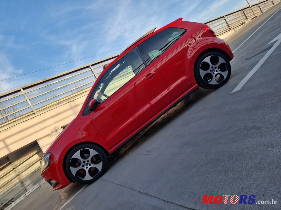 2011' Volkswagen Polo 1,4 Tsi Gti photo #6