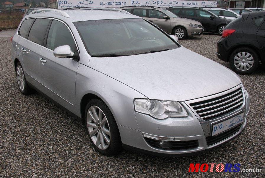 2008' Volkswagen Passat Variant photo #1