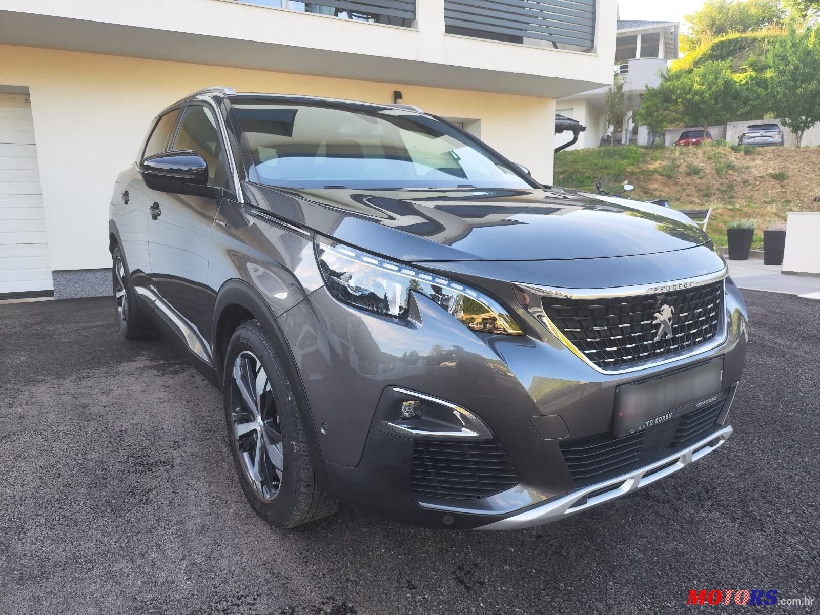 2019' Peugeot 3008 1,2 Puretech photo #3