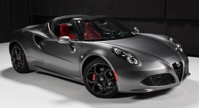 Alfa Romeo 4C production to continue until at least late 2020