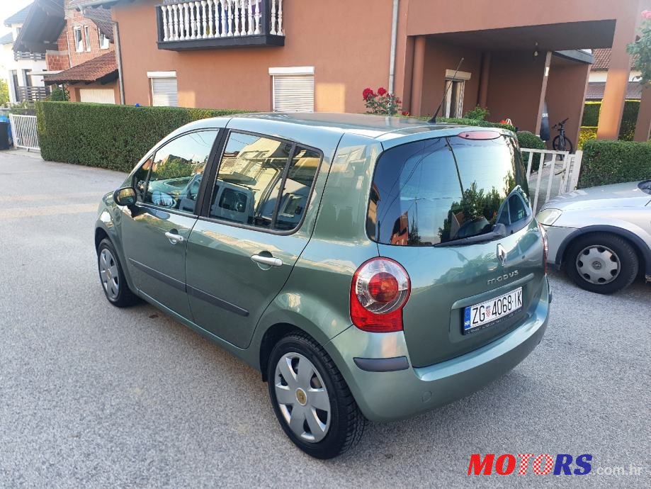 2008' Renault Modus 1,5 Dci photo #6