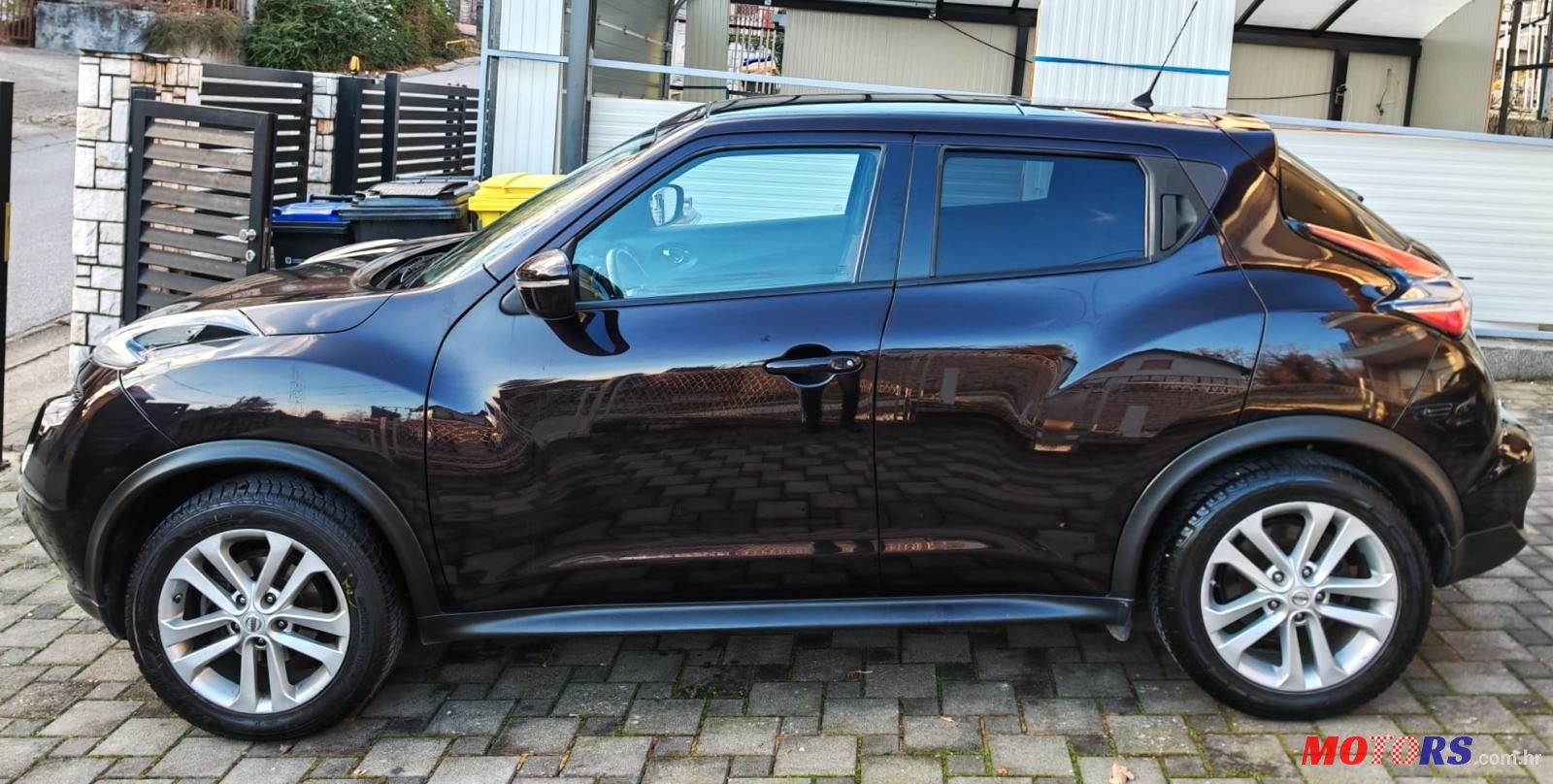 2015' Nissan Juke 1.2 photo #2