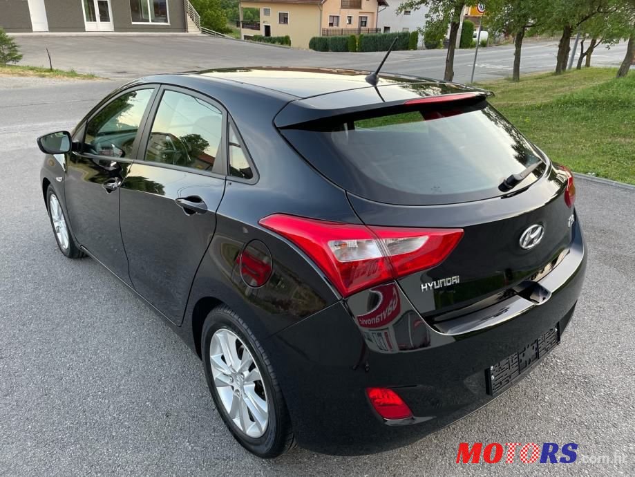 2015' Hyundai I30 1,6 Crdi Isg photo #4