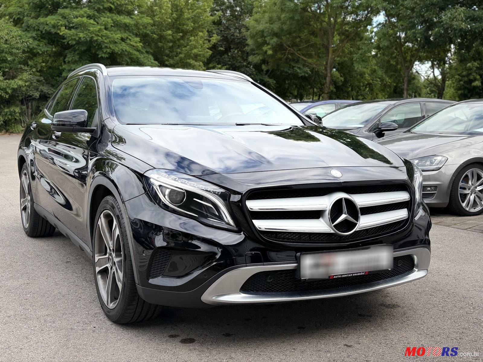 2016' Mercedes-Benz GLA 220 D 4Matic photo #1