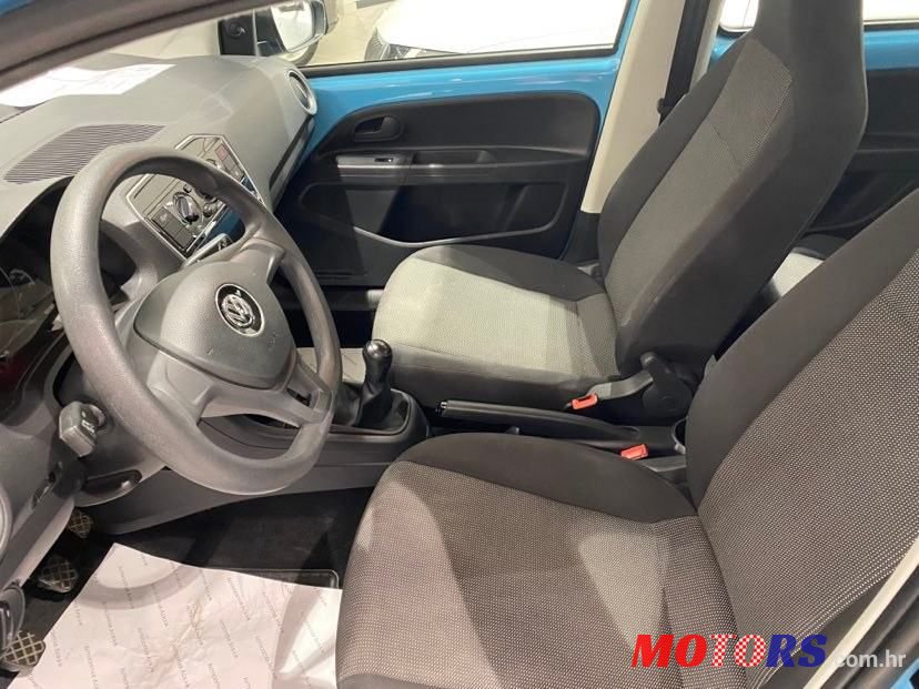 2019' Volkswagen Up! 1,0 Tsi photo #5