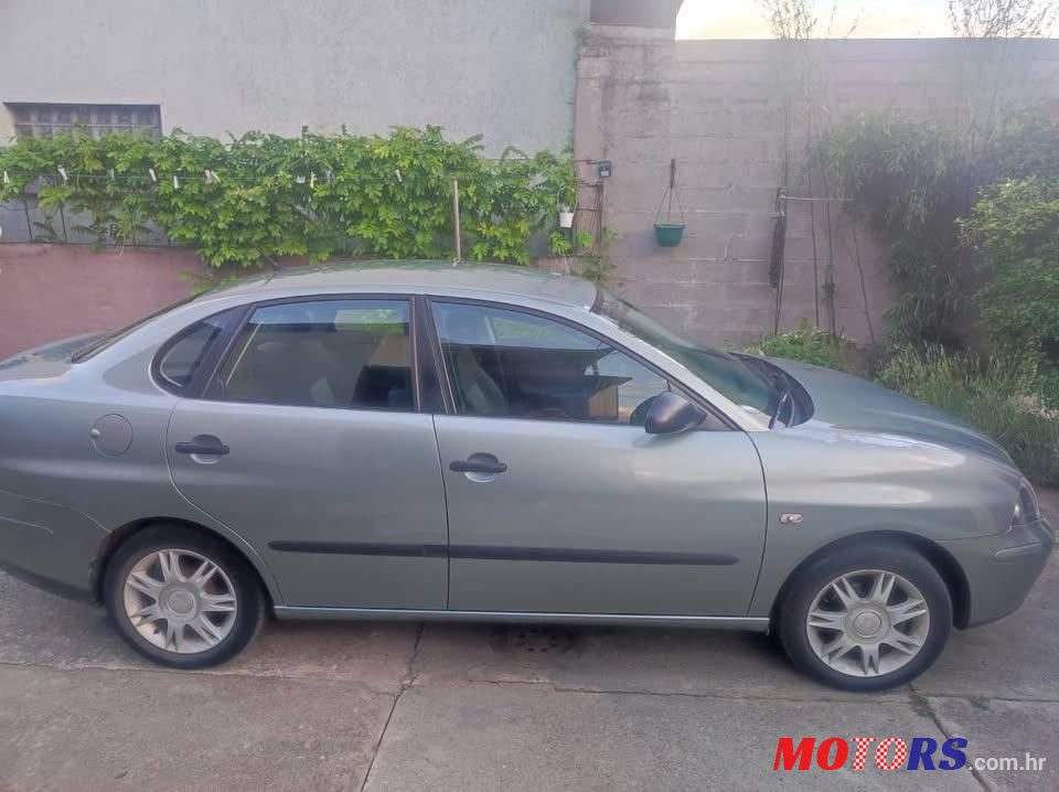 2004' SEAT Cordoba 1,4 16V photo #6