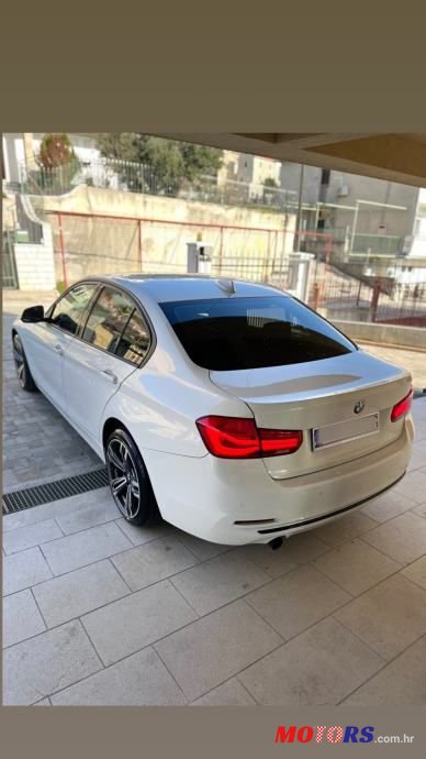 2016' BMW Serija 3 318D Sport photo #3