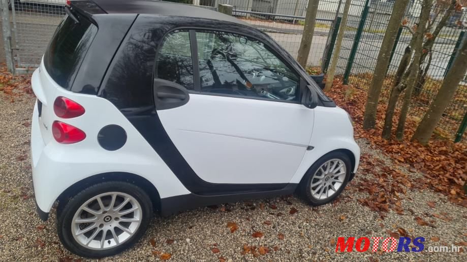 2011' Smart Fortwo Coupe 1.0 photo #4