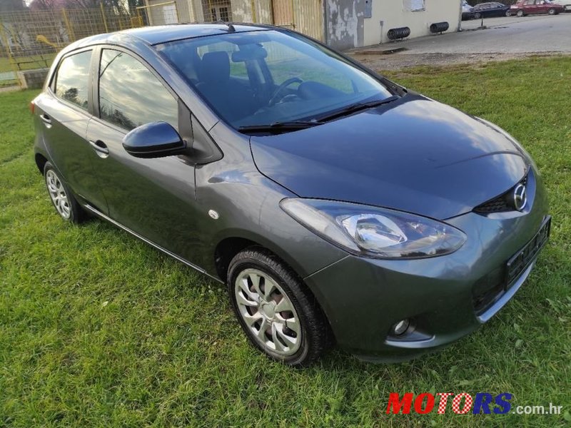 2009' Mazda 2 1,3 I Te photo #3