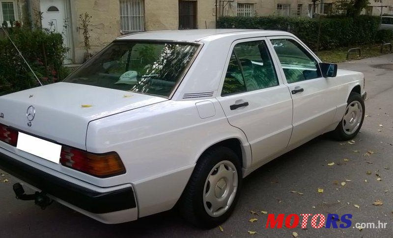 1987' Mercedes-Benz 190 D photo #2