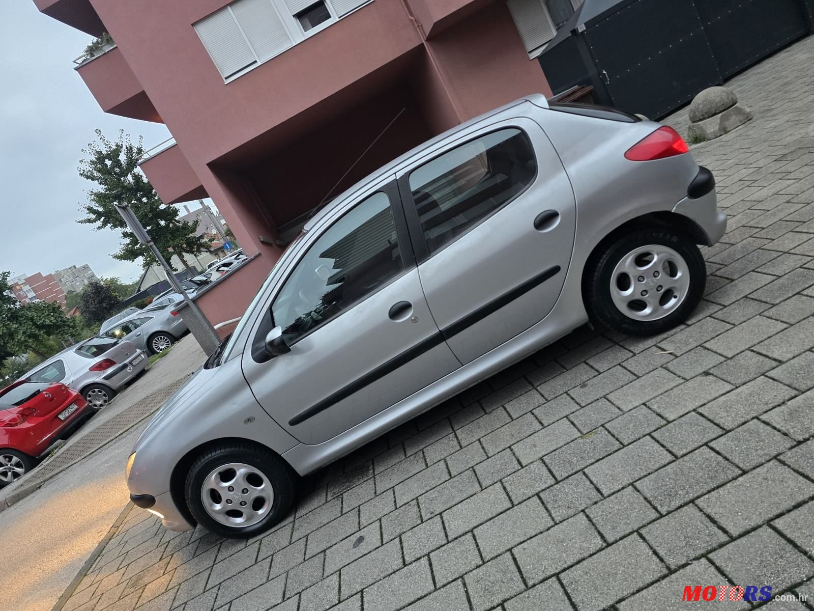 2000' Peugeot 206 206 1,4 photo #4