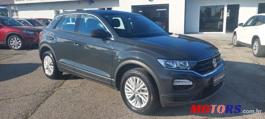 2019' Volkswagen T-Roc 1,0 Tsi photo #5