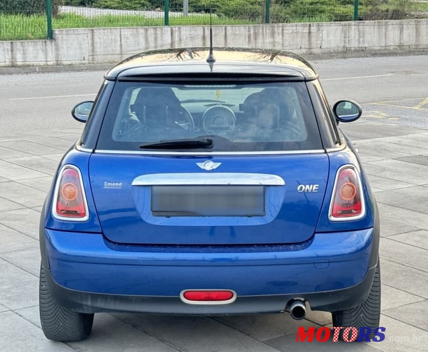 2008' MINI One R56 photo #4