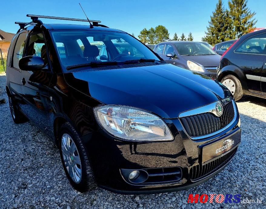 2010' Skoda Roomster 1,4 Tdi photo #2