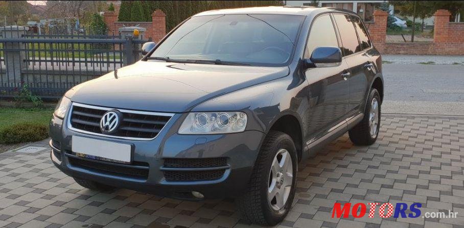 2004' Volkswagen Touareg 2,5 R5 Tdi photo #1