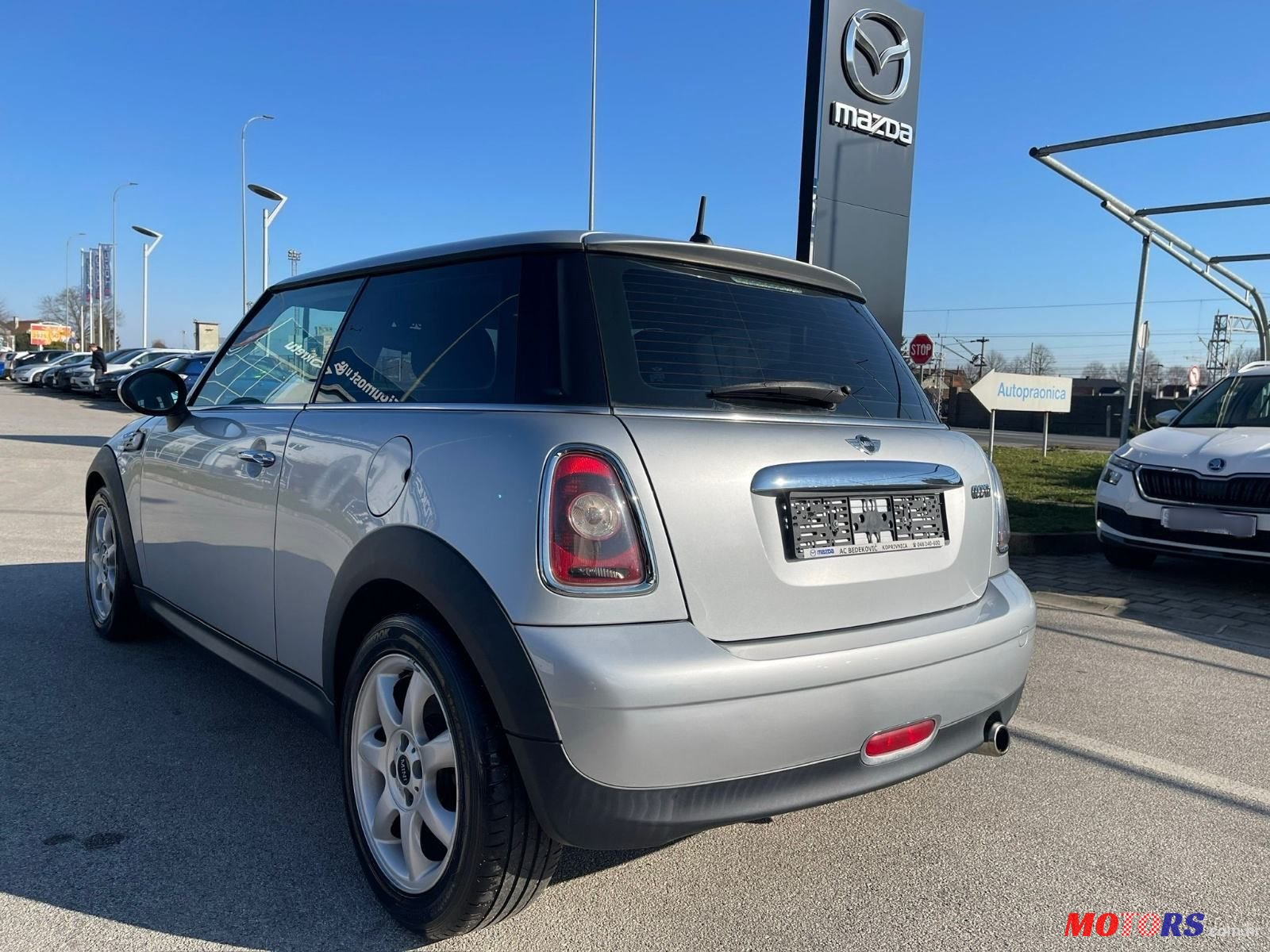 2008' MINI Cooper Cooper photo #5