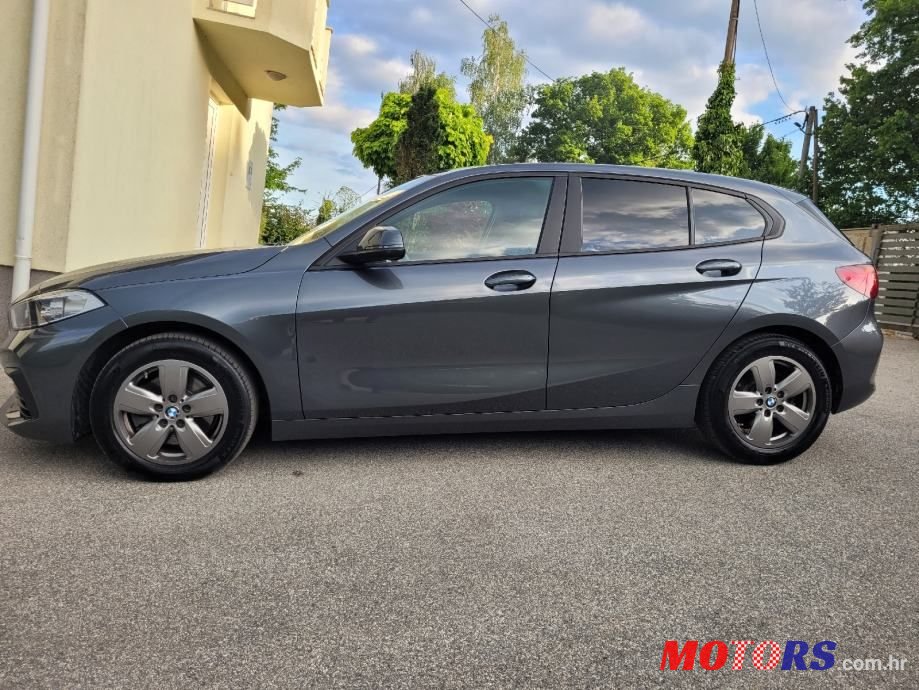 2020' BMW Serija 1 116D photo #6