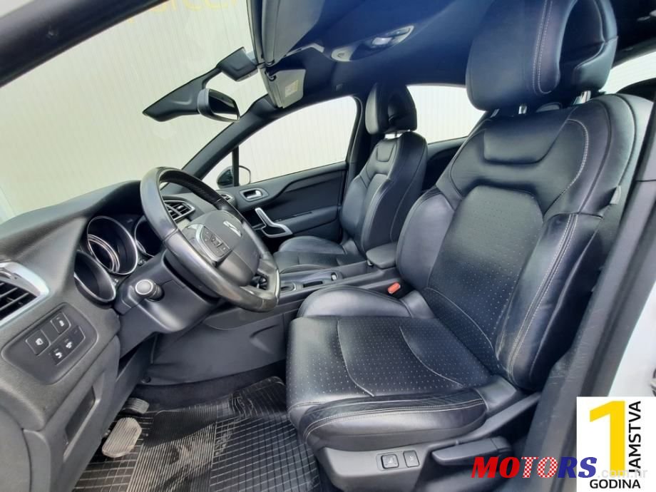 2017' DS Automobiles DS 4 photo #5