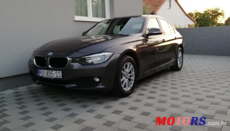 2012' BMW Serija 3 318D photo #2