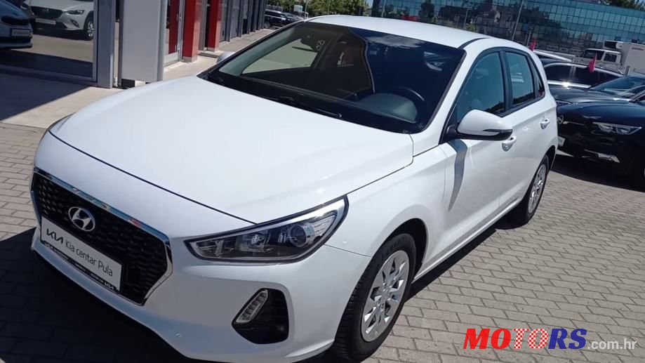 2018' Hyundai i30 photo #3