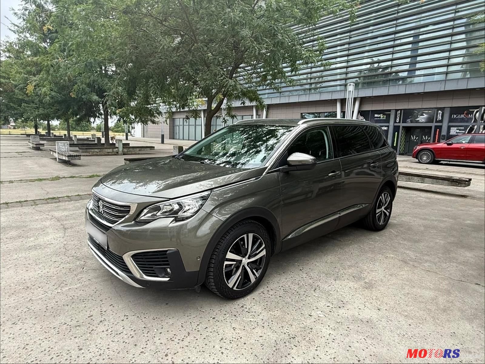 2018' Peugeot 5008 1,2 Puretech photo #1