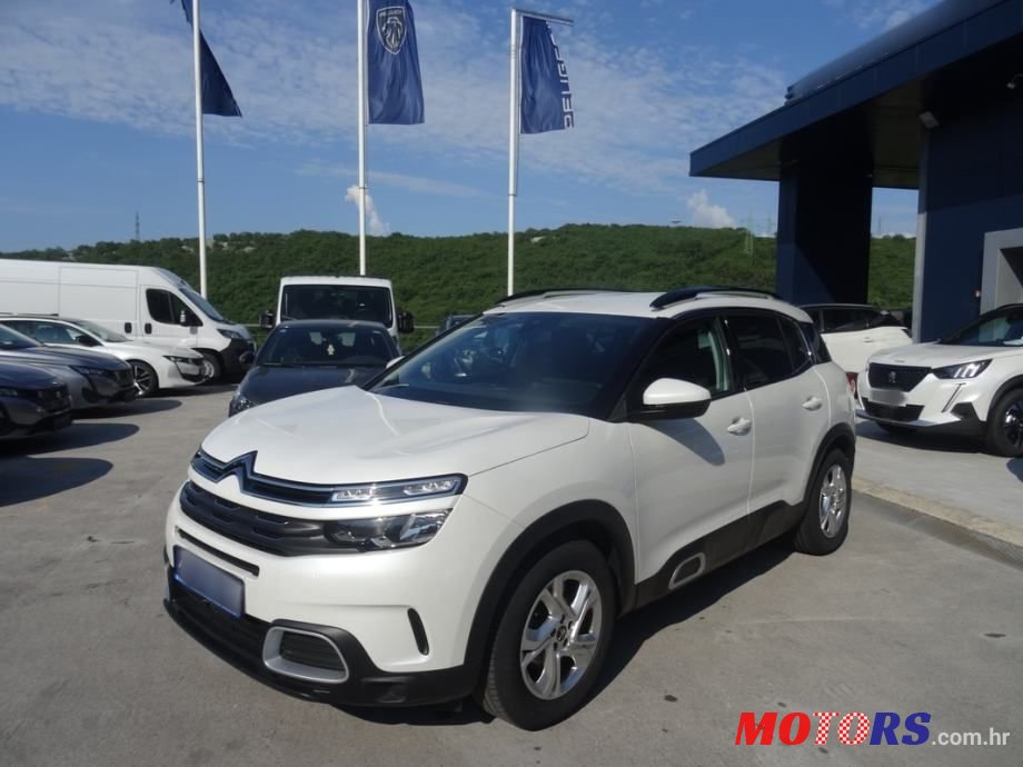 2019' Citroen C5 Aircross photo #5