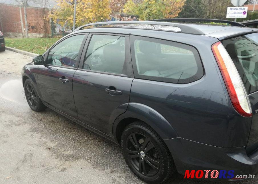 2009' Ford Focus 1,6 photo #2