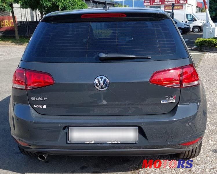 2017' Volkswagen Golf VII photo #6