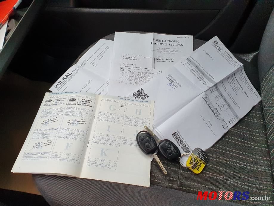 2005' Ford Focus photo #5