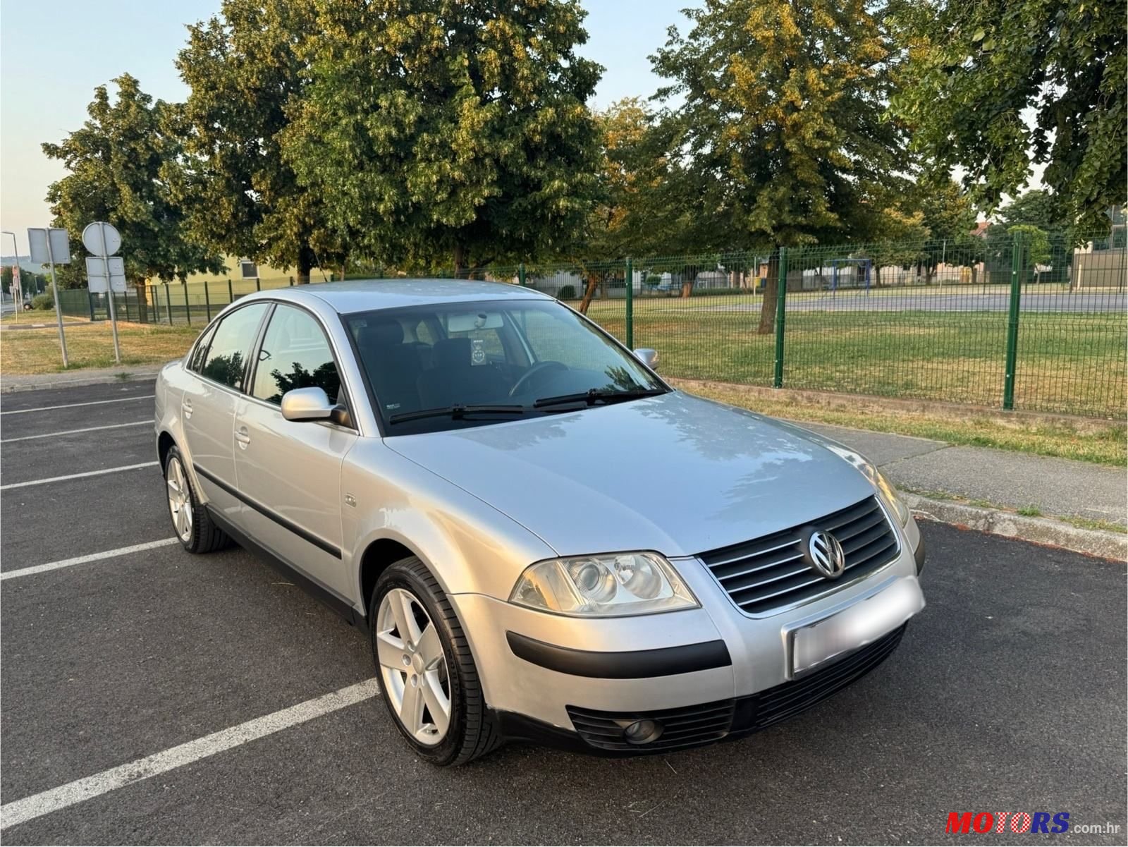 2002' Volkswagen Passat 1,9 Tdi photo #3