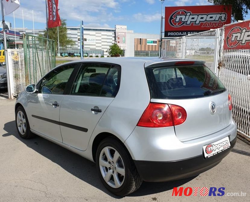 2005' Volkswagen Golf 5 1,9 Tdi photo #2