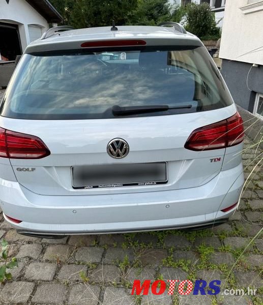 2017' Volkswagen Golf VII Variant photo #3