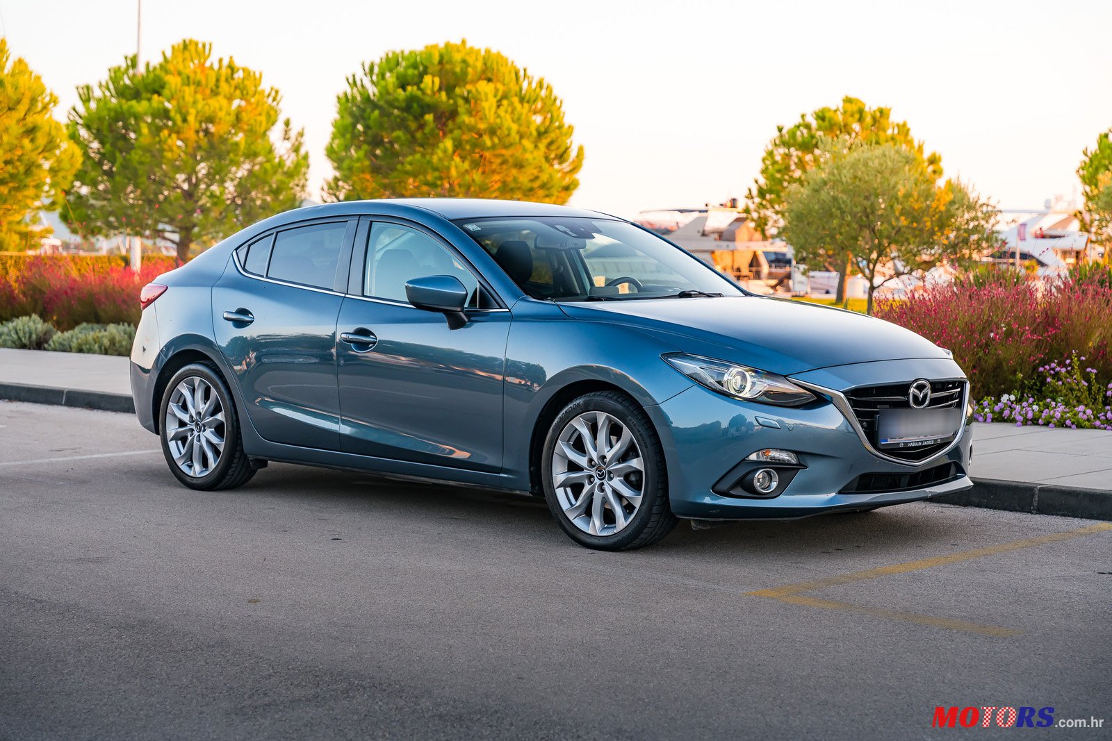 2016' Mazda 3 G120 photo #2