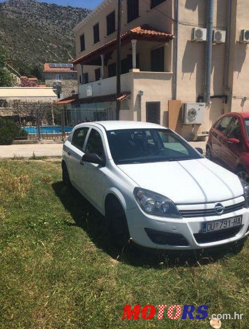 2004' Opel Astra 1,4 photo #2