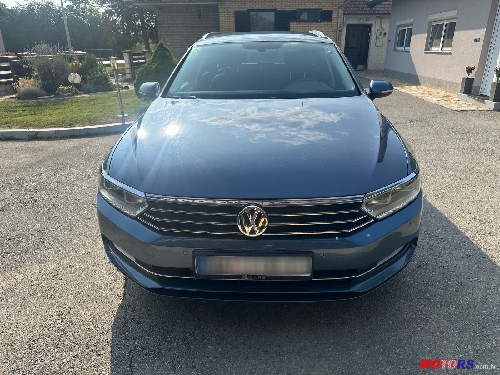 2015' Volkswagen Passat Variant photo #2