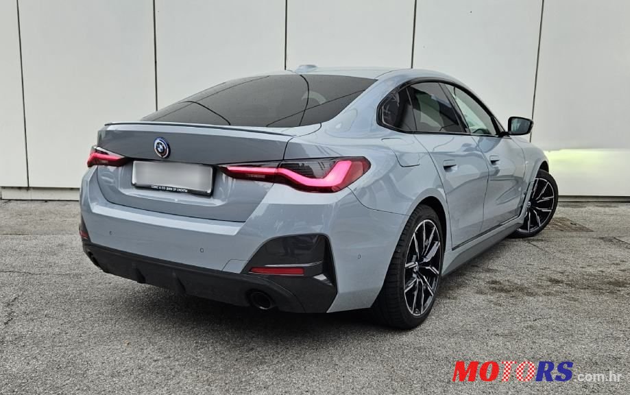 2023' BMW Serija 4 420D photo #2
