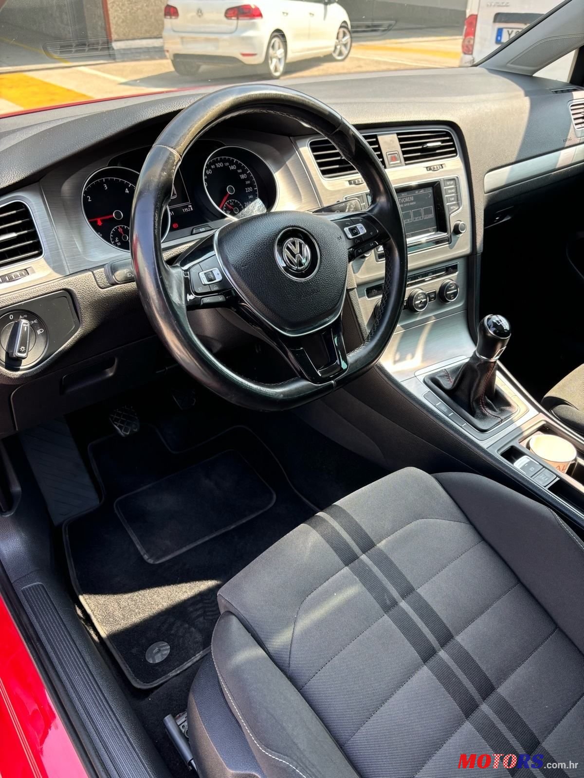 2015' Volkswagen Golf VII photo #6