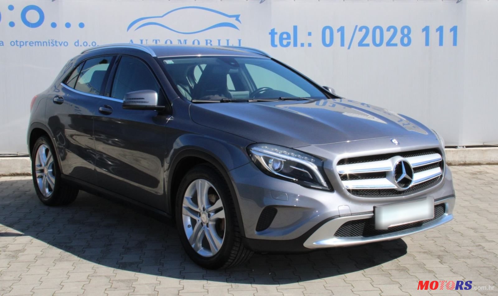 2015' Mercedes-Benz GLA 200D Urban photo #3