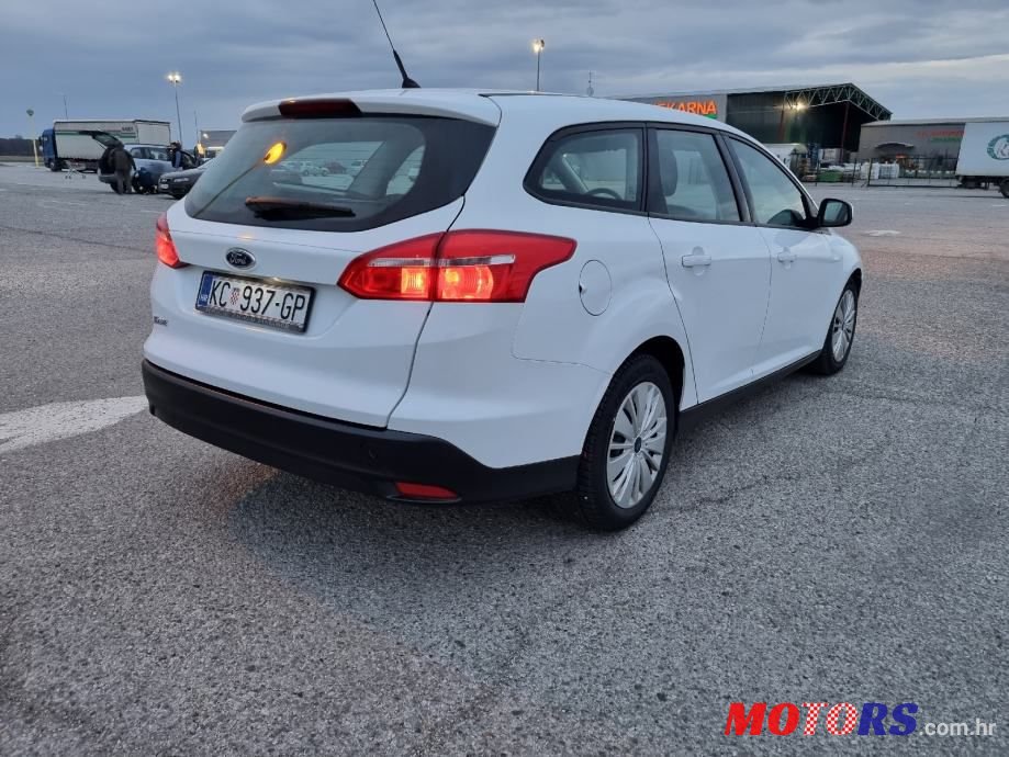 2016' Ford Focus Karavan photo #4