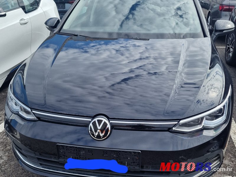 2022' Volkswagen Golf VIII photo #1