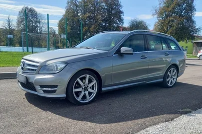2013' Mercedes-Benz C-Klasa T-Model 220 Cdi T
