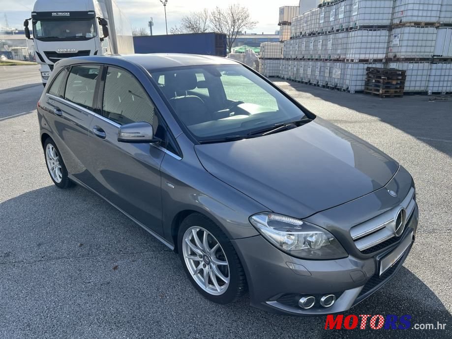 2012' Mercedes-Benz B-Klasa photo #2