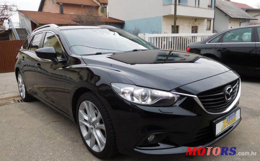 2013' Mazda 6 Sport Combi photo #1