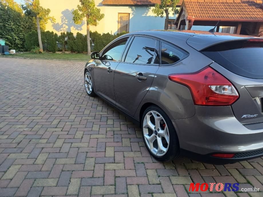 2012' Ford Focus 1,6 photo #3
