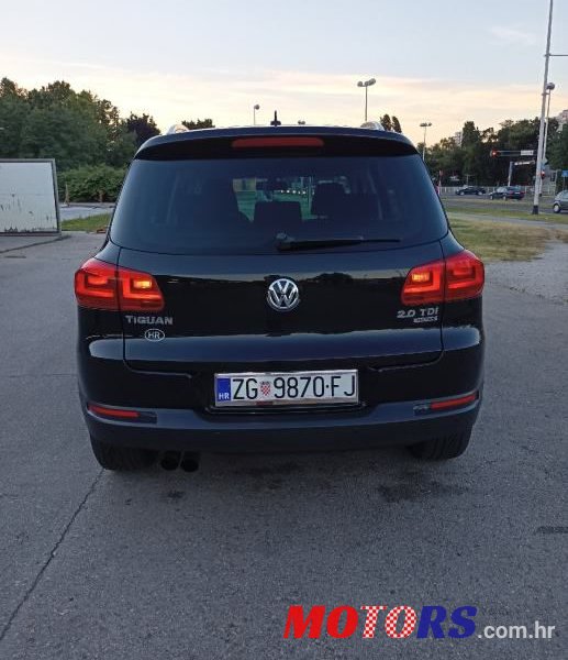 2013' Volkswagen Tiguan 2,0 Tdi Bmt photo #4