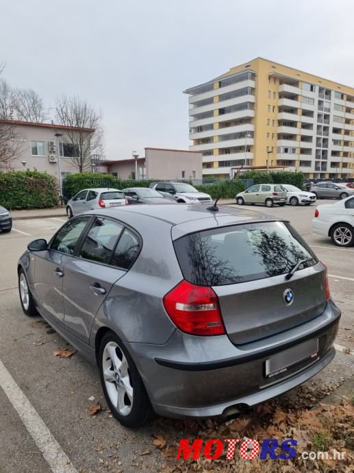 2009' BMW Serija 1 118D photo #5