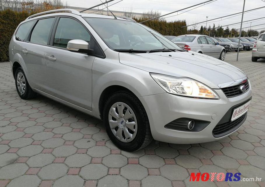 2008' Ford Focus Karavan photo #1