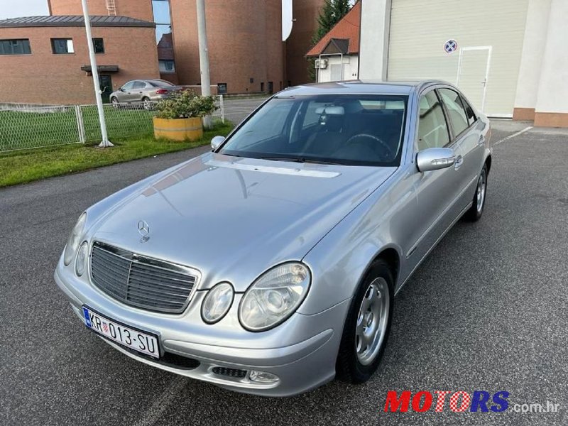 2002' Mercedes-Benz E-Klasa 220 Cdi photo #1