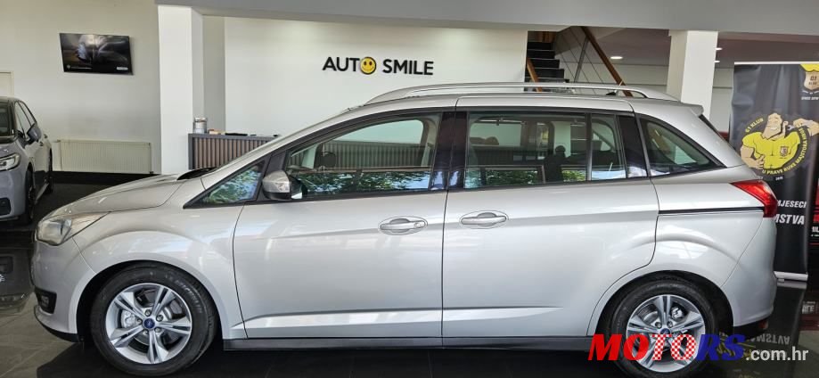 2017' Ford Grand C-MAX photo #2
