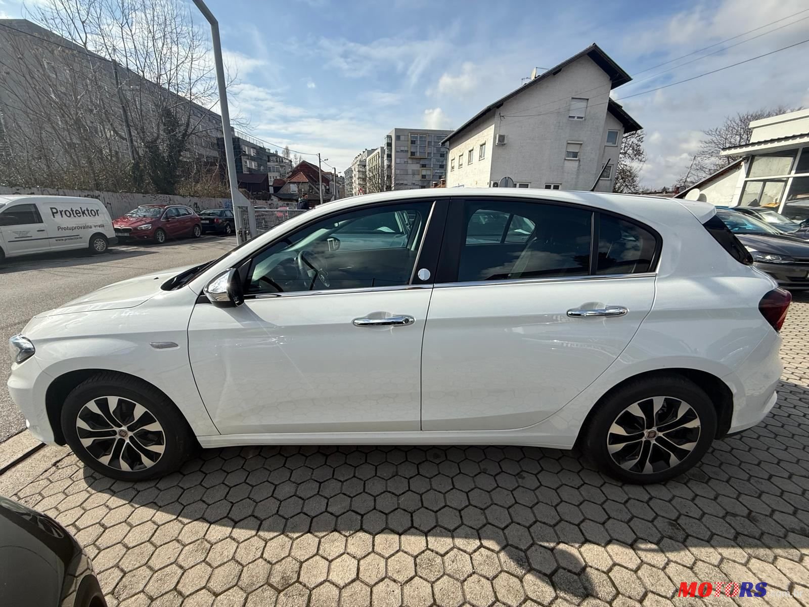 2020' Fiat Tipo 1,6 Multijet photo #2